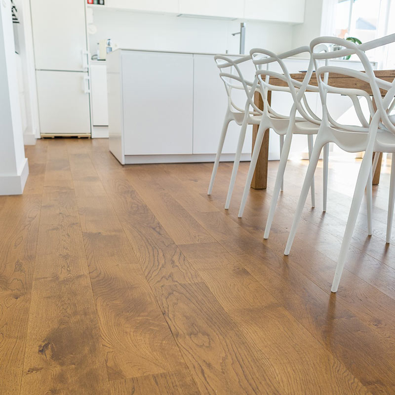 parquet-chene-verni-fume-optimax-ceramix-choix-ab-produit-img Parquet en Chêne Verni Fumé OPTIMAX Ceramic Choix AB